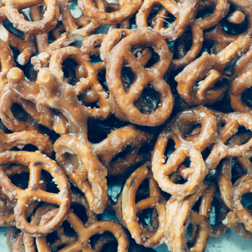 Caramel Pretzels